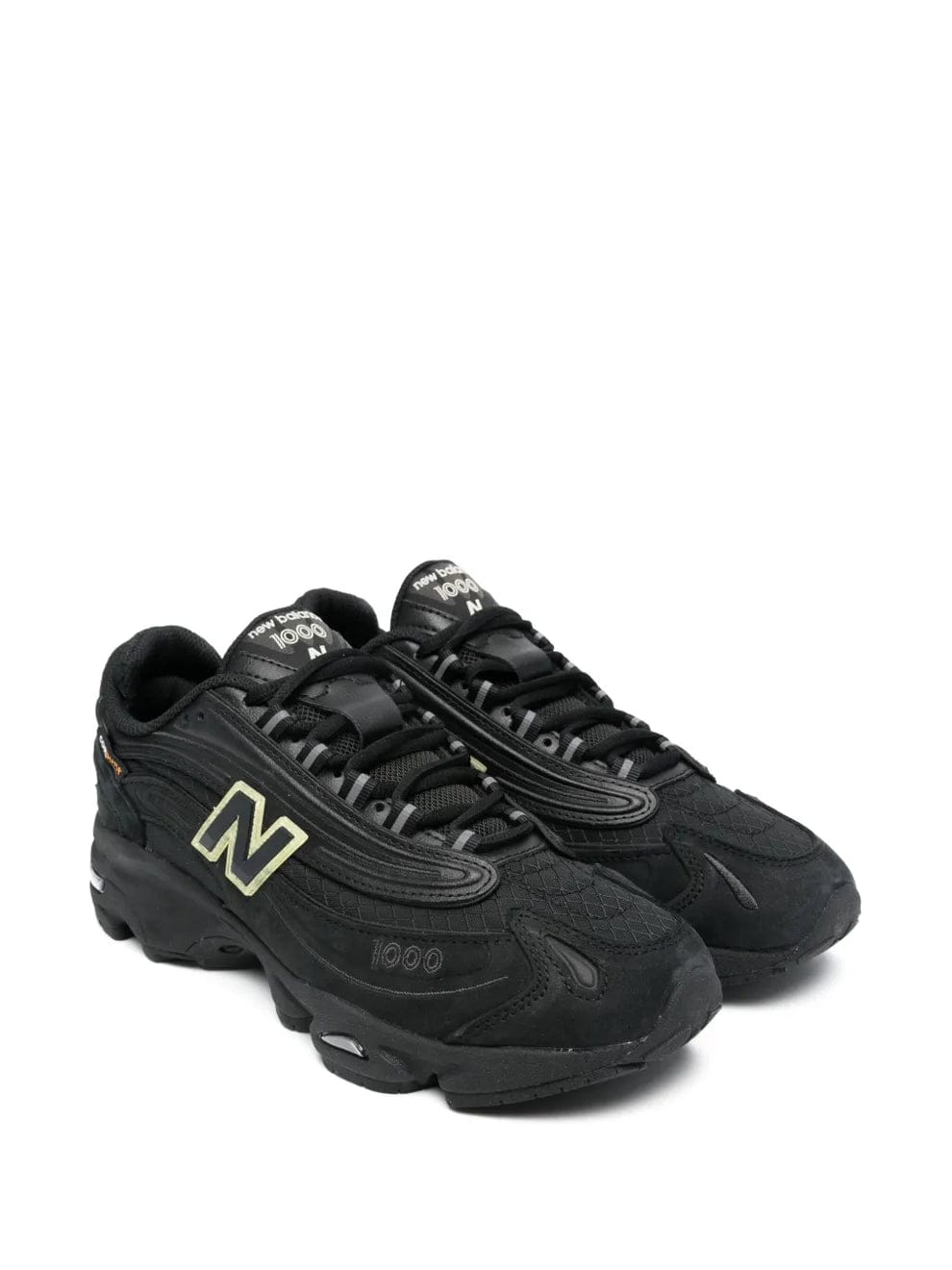 NB All Black 1000