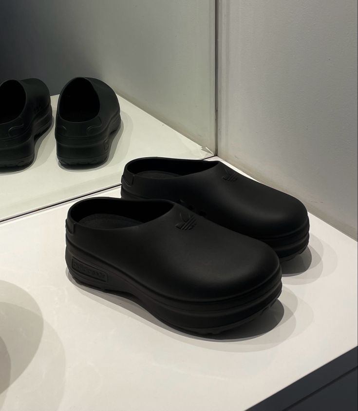 Viral foam walker